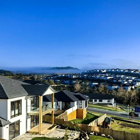 Orewa New House With View On Deck Near Cafe,Bush & River المظهر الخارجي الصورة